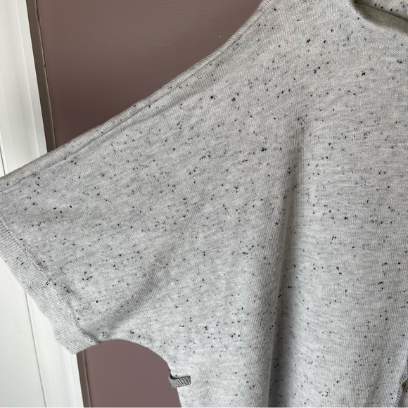 Cabi 3473 In Stitches Pullover Sweater Hooded Speckle Heather Grey L - Picture 7 of 9